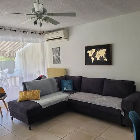 Spacieux Rez De Jardin Vue Sur Port De Plaisance Апартаменты *